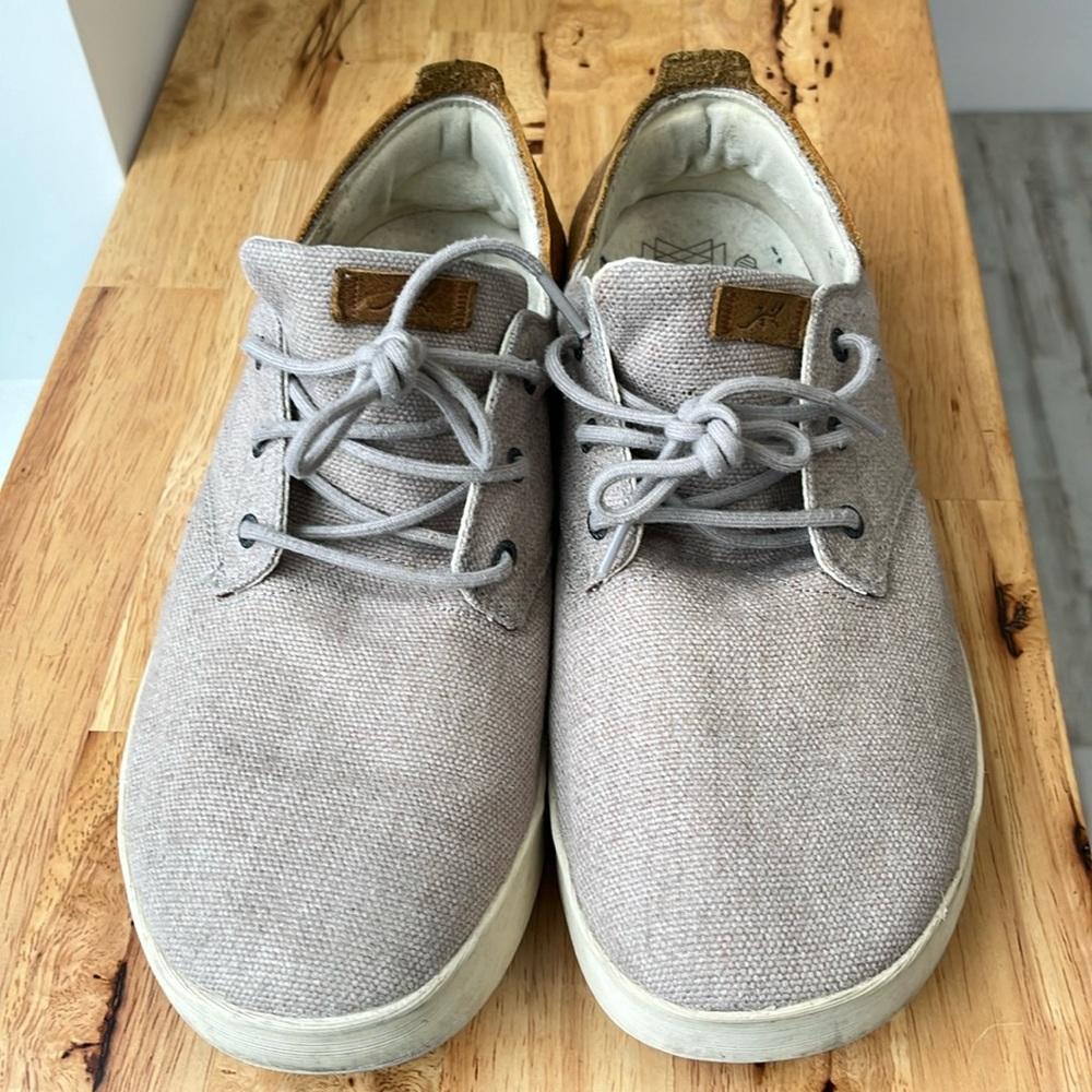 Chaco casual shoes Men’s Size 11
